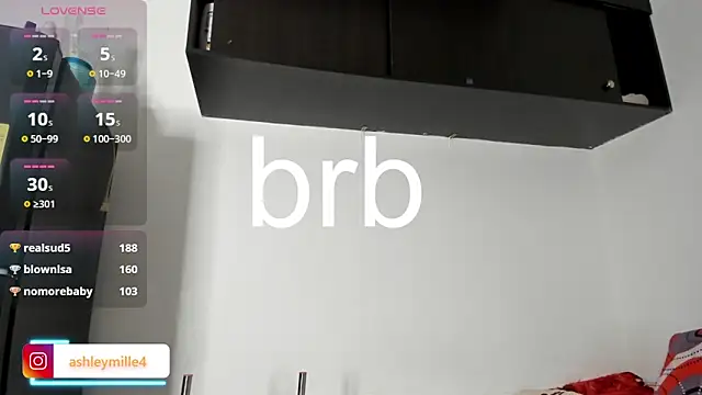 _ashleymiller webcam