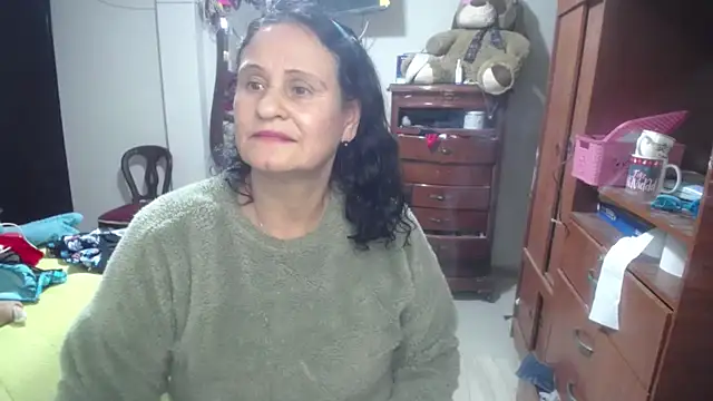 jazmin_mature_ webcam