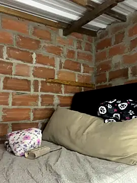 Webcam Model (RAKEL37) is live