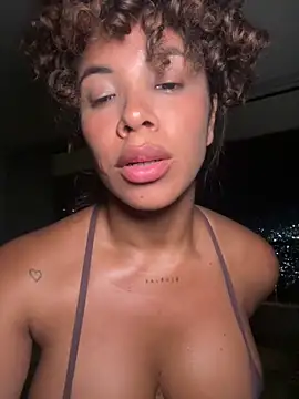 brunettexio (F young) - Blo Job