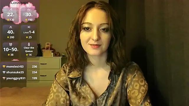 white_liillyy webcam