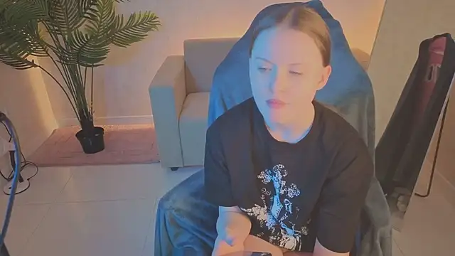 SirenaBlessing webcam