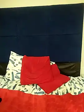 Webcam Model (KYLER26)  is live.Free join now!