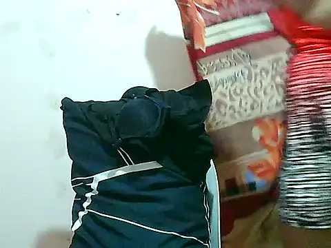 fresh_rosie - Fresh_rosie's free webcam