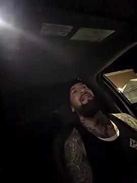 Beardedtattood webcam