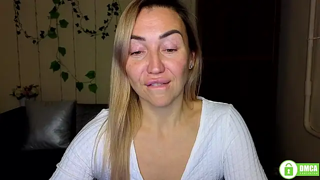 Kiss_julli88I webcam