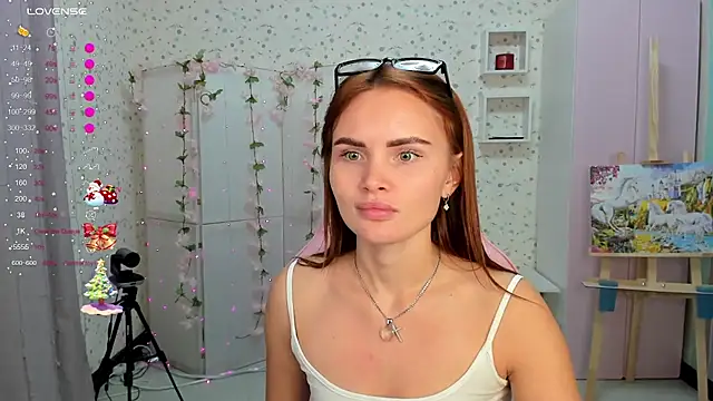 Anna_Dreamer webcam