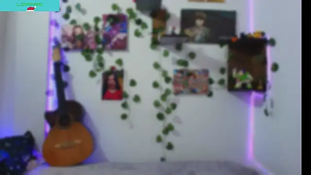 StrangeDesire webcam