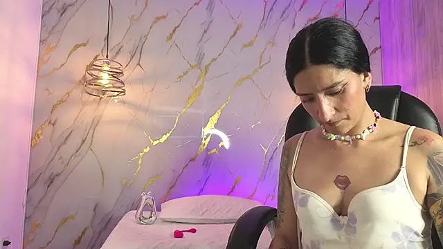 scaarlettfox - Scaarlettfox's free webcam - UK Sex Cams