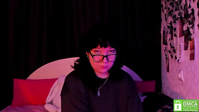 dreamgirllovee webcam