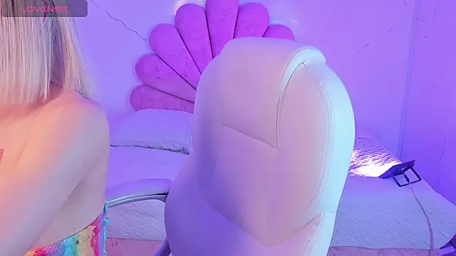 AdharaSweet1_ webcam