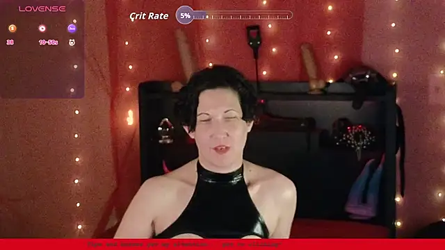 MistressVeritasX webcam