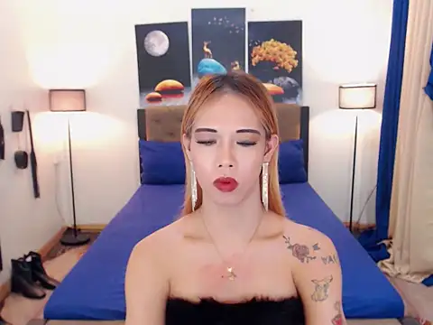 PreciousAmore webcam