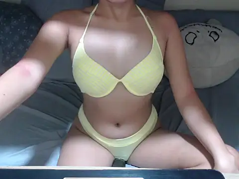 Wet_oliviaxxx webcam