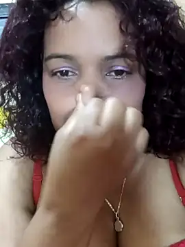 Webcam Model (_violetta_-)  is live.Free join now!