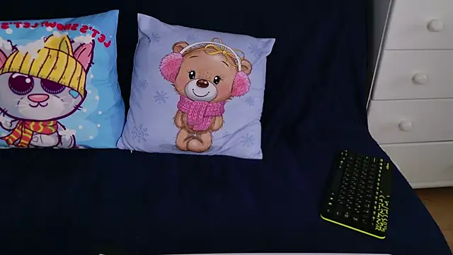 NikaLove-'s Live Sex Cam Show