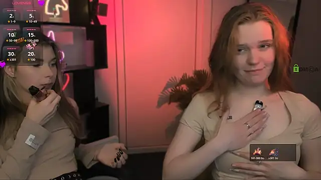 lily_morty Live Webcam on Stripchat