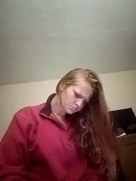 dirty40domme (F milf) - Panty flash