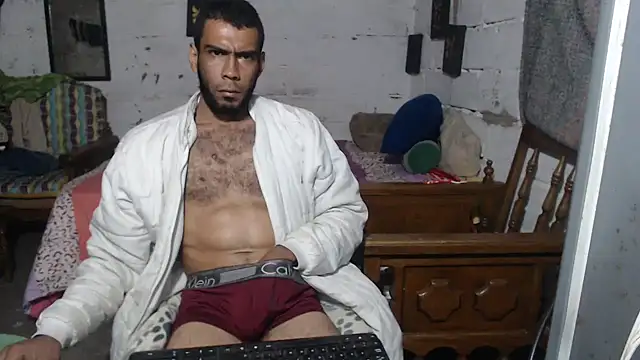 erik_alexander webcam