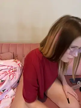 riley_ray69 (F young) - naked 30 min