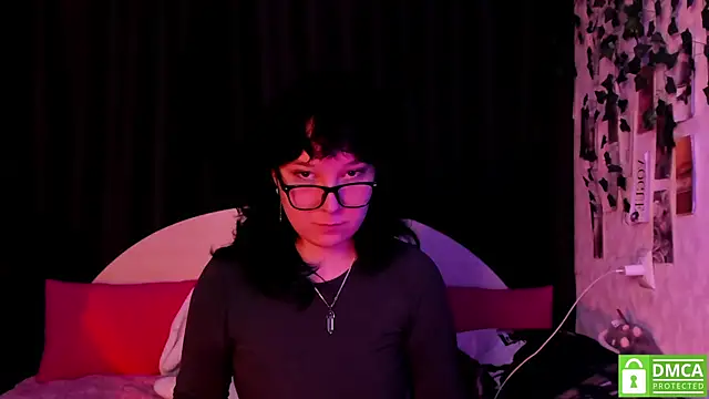 dreamgirllovee webcam