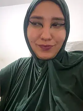 Webcam Model (hannahayat)  is live.Free join now!