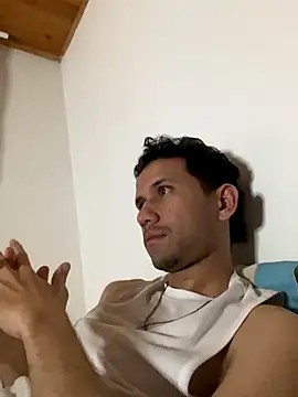 Michaell_Spinelly webcam