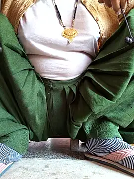 Indian-couple2025 webcam