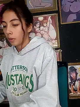 Mishelle-Brizo- webcam