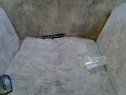 pradapussycat webcam