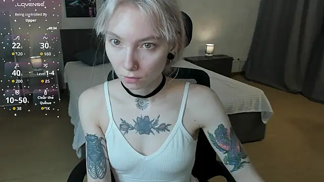 tattoo_art_baby webcam