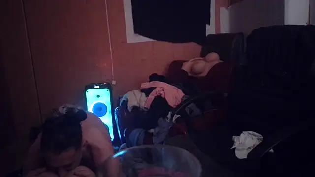 Lia_Y_PatrickX webcam