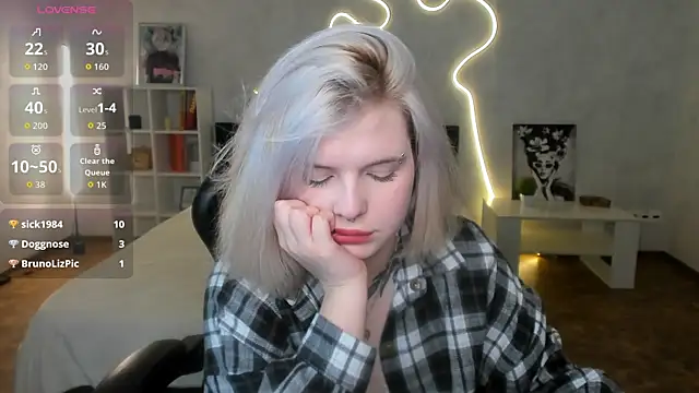 shadow__purrr webcam