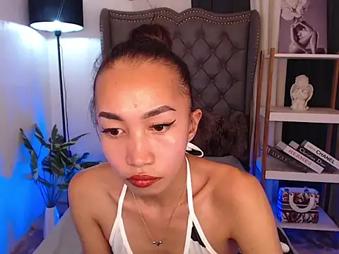 Sweet_kittyxx webcam