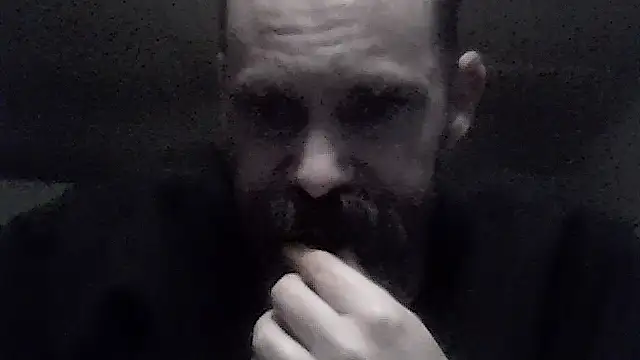 crazyheratic8 webcam