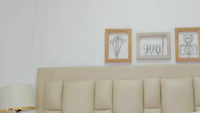 EbonyLudovica webcam