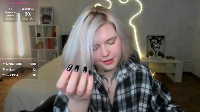 shadow__purrr webcam