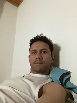 Michaell_Spinelly webcam