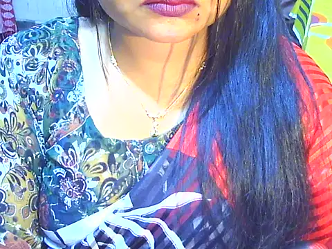 Nusrat_Faria07 webcam