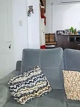 bradd_32 (M young) - HANDJOB CUMSHOT