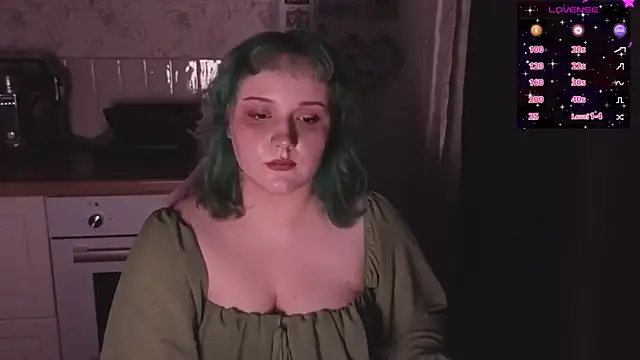 Kristen_Blaze webcam