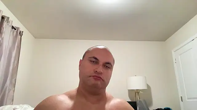 SluggishChase99 webcam