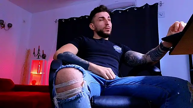 mightyaaron66 (M young) - 𖤐🔥 parTy Time ,House parTy  !  💨𖤐