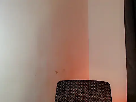 your_hottest_kim webcam