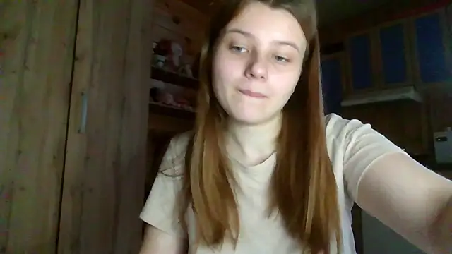 Little_shygirl webcam