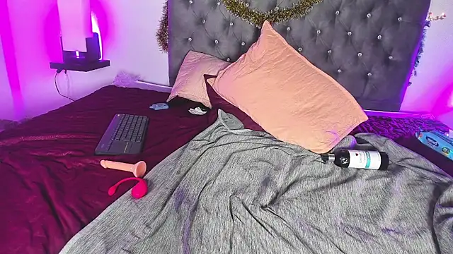 AngelMoonEyes webcam