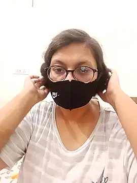 Mahira_sharma01 webcam