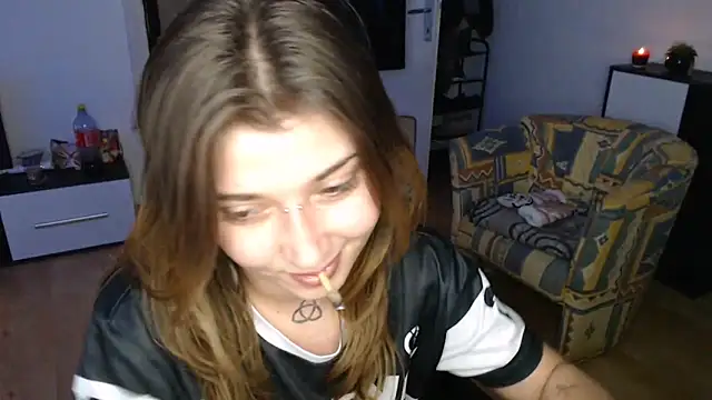 Aliens4twenty webcam