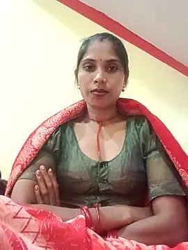 Webcam Model (Veshali_Love143) is live