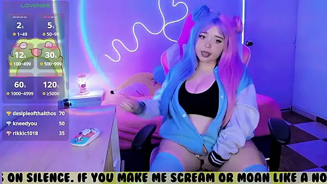 waifumochi_chan webcam